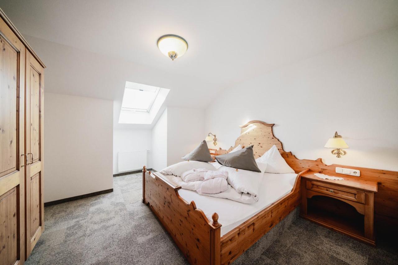 Mons Wine Passion Hotel 4*