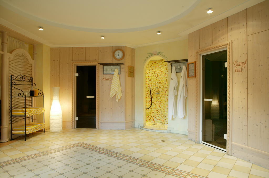 Mons Wine Passion Hotel 4*